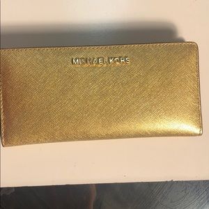 Micheal Kors Wallet